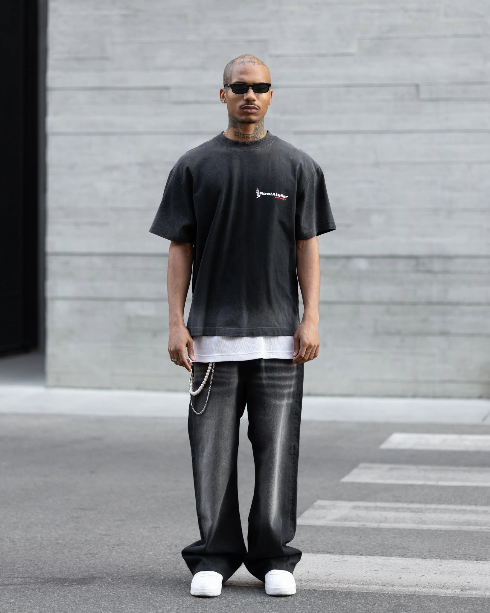 RA 747 Black Tee - Root Atelier™ by Eugen Lods